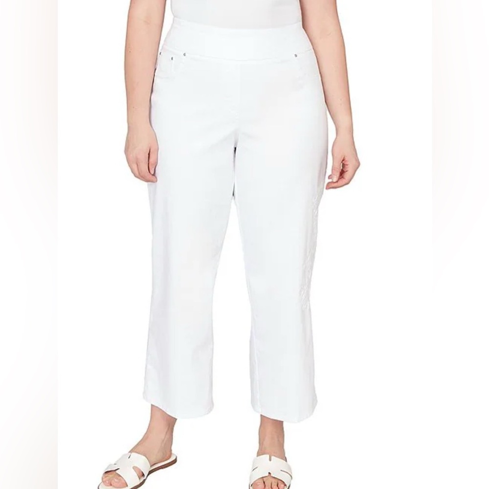NWT RUBY RD Pull on Capri jeans size women’s 18W